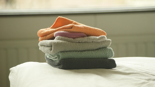 fabric swatches linen cotton neutral palette selection guide